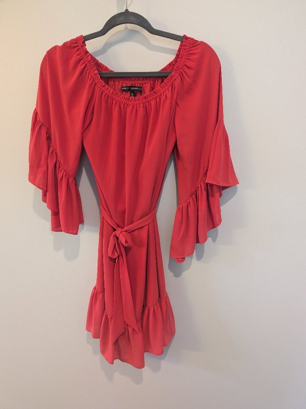 White House Black Market Rust Coral Off-The-Shoulder Ruffle Flounce Dress (XS)